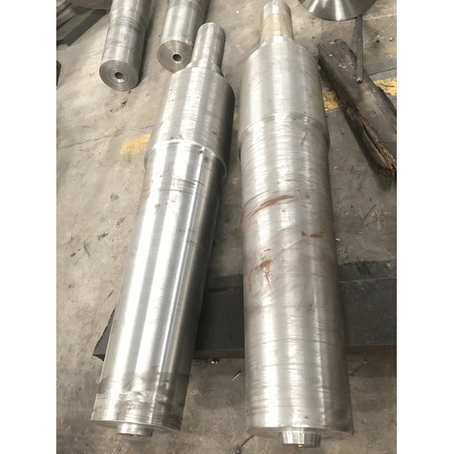 佛山Forging of Conical Spindle with hole for mining machinery