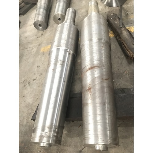 佛山Forging of Conical Spindle with hole for mining machinery